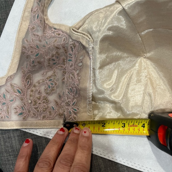 Designer lehnga - Picture 9 of 16